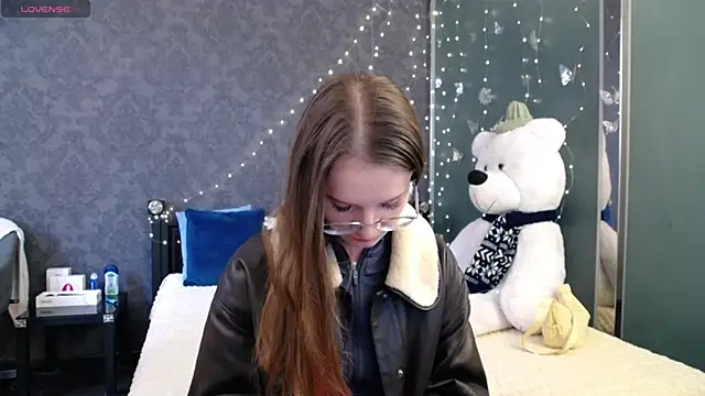 KateJonson online show from 03/18/26, 01:14