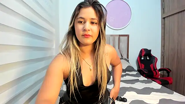 Snapshot of Lana_Sofia1 chatting on 07/17/26, 03:24 Lana Sofia1 online show from 07/17/26, 03:24