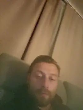 Snapshot of HouseOfCums chatting on 10/05/25, 11:46 HouseOfCums online show from 10/05/25, 11:46