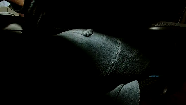 suedel65 online show from 11/19/25, 03:28