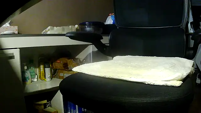 suedel65 online show from 04/10/26, 02:39