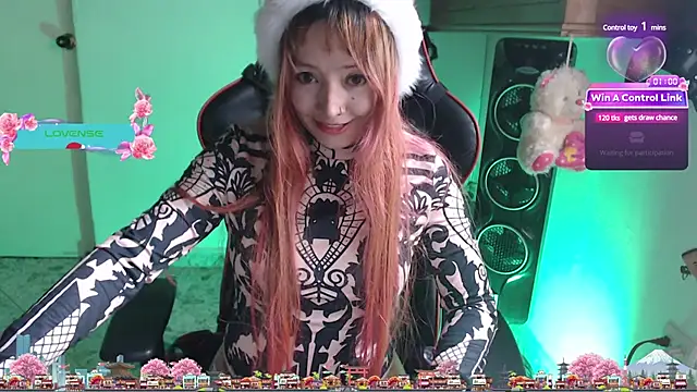 pink-2022 online show from 12/30/24, 04:19