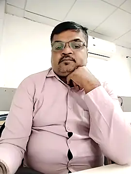 Desi Londa 143 online show from 12/17/25, 05:02