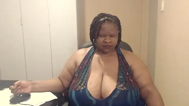 sweetnoziexx online show from 10/14/25, 05:08