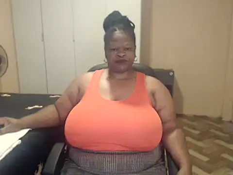 sweetnoziexx online show from 03/28/26, 03:39