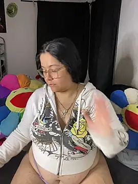 MsConejitaa online show from 04/22/26, 12:28