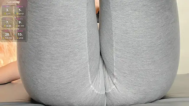 Azahara Amin  online show from 02/07/25, 05:07