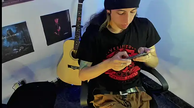 shelby  hotshoww online show from 02/03/25, 02:45