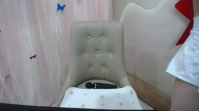 Leiershery online show from 11/28/25, 01:19