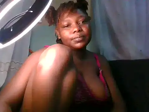 Snapshot of freaky-hotgal001 chatting on 07/14/26, 09:31 freaky-hotgal001 online show from 07/14/26, 09:31