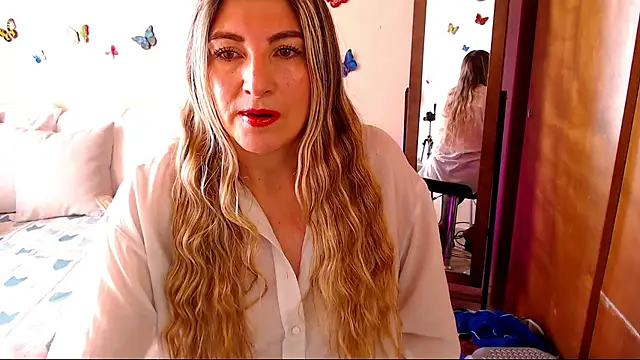 Jolie-Mature online show from 01/17/26, 08:12