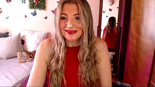Snapshot of Jolie-Mature chatting on 05/10/26, 04:56 Jolie-Mature online show from 05/10/26, 04:56