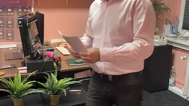 legsLONG online show from 10/25/25, 04:31