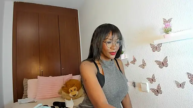 viioolleettaa online show from 03/27/26, 07:57