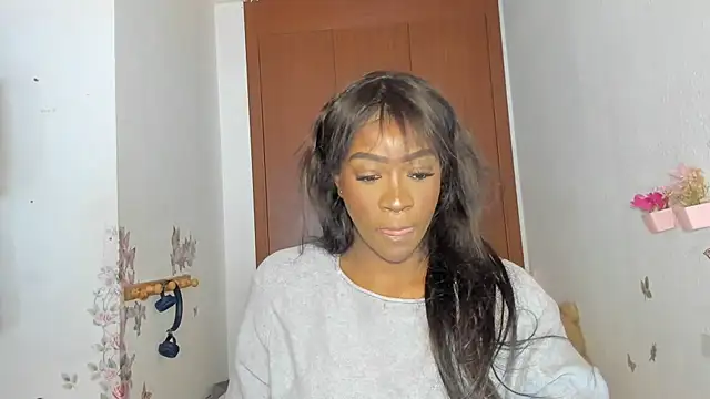 viioolleettaa online show from 03/29/26, 12:05