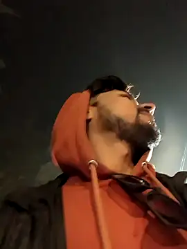 Snapshot of _IRRESISTIBLE_ chatting on 01/02/25, 04:56 IRRESISTIBLE online show from 01/02/25, 04:56