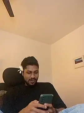 Snapshot of _IRRESISTIBLE_ chatting on 01/18/25, 01:51 IRRESISTIBLE online show from 01/18/25, 01:51