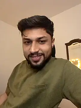 Snapshot of _IRRESISTIBLE_ chatting on 02/19/25, 02:44 IRRESISTIBLE online show from 02/19/25, 02:44