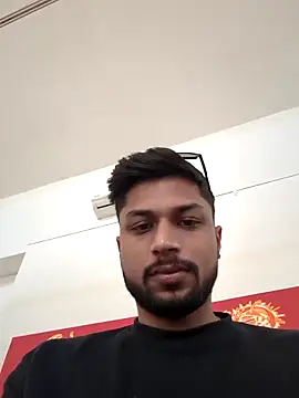 Snapshot of _IRRESISTIBLE_ chatting on 03/05/25, 11:17 IRRESISTIBLE online show from 03/05/25, 11:17