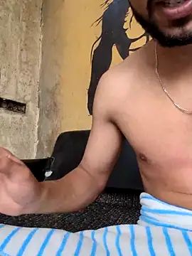 Snapshot of _IRRESISTIBLE_ chatting on 03/15/25, 07:09 IRRESISTIBLE online show from 03/15/25, 07:09