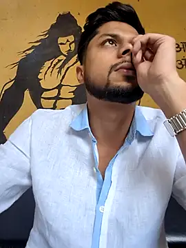 Snapshot of _IRRESISTIBLE_ chatting on 03/19/25, 07:51 IRRESISTIBLE online show from 03/19/25, 07:51