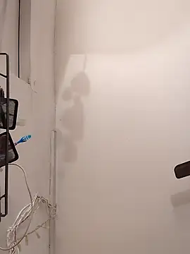 Snapshot of _IRRESISTIBLE_ chatting on 03/20/25, 08:08 IRRESISTIBLE online show from 03/20/25, 08:08