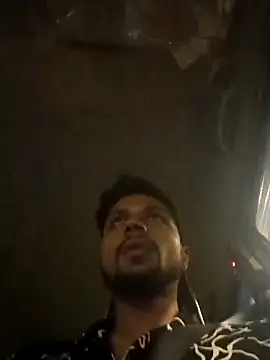 Snapshot of _IRRESISTIBLE_ chatting on 03/21/25, 06:51 IRRESISTIBLE online show from 03/21/25, 06:51