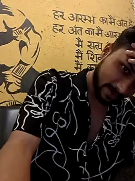 Snapshot of _IRRESISTIBLE_ chatting on 09/08/25, 06:07 IRRESISTIBLE online show from 09/08/25, 06:07