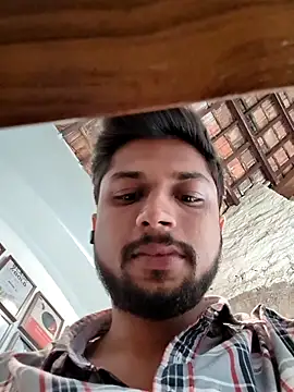 Snapshot of _IRRESISTIBLE_ chatting on 10/28/25, 07:01 IRRESISTIBLE online show from 10/28/25, 07:01