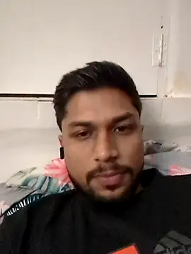  IRRESISTIBLE  online show from 11/11/25, 02:39