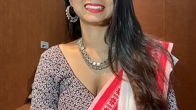 riya stream online show from 09/29/25, 04:17