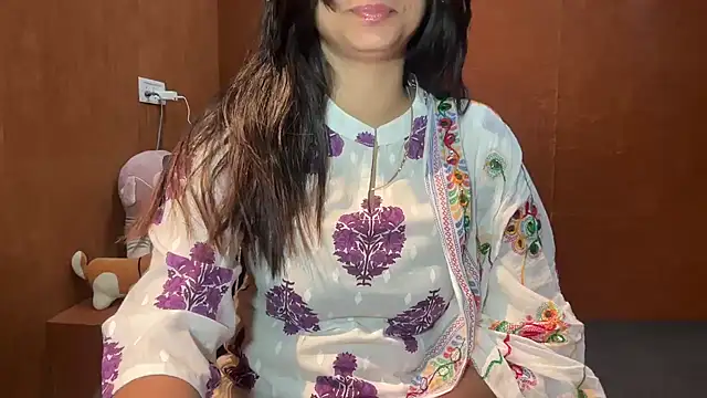 riya stream online show from 02/05/26, 03:55