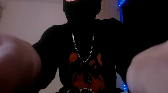 Snapshot of Samuel_Suarez chatting on 12/29/24, 03:00 Samuel Suarez online show from 12/29/24, 03:00