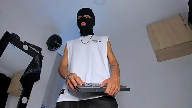 Samuel Suarez online show from 12/19/25, 12:17