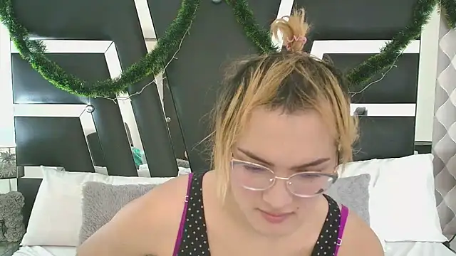 katya kozlov online show from 01/19/25, 03:18