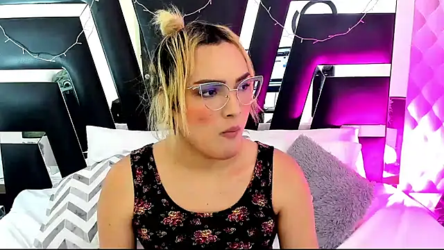 katya kozlov online show from 02/15/25, 02:15