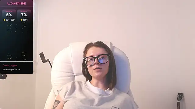 Snapshot of Arya_starrk chatting on 12/02/24, 05:37 Arya starrk online show from 12/02/24, 05:37