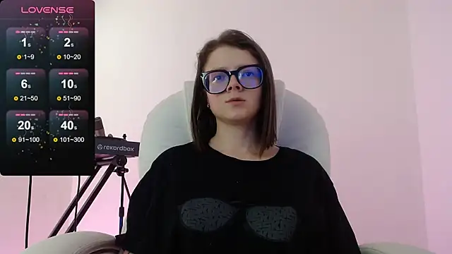 Snapshot of Arya_starrk chatting on 12/10/24, 02:06 Arya starrk online show from 12/10/24, 02:06