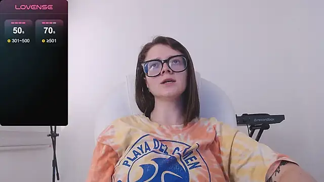 Snapshot of Arya_starrk chatting on 01/13/25, 02:21 Arya starrk online show from 01/13/25, 02:21