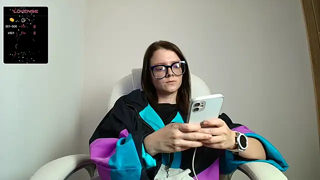 Snapshot of Arya_starrk chatting on 02/07/25, 02:40 Arya starrk online show from 02/07/25, 02:40