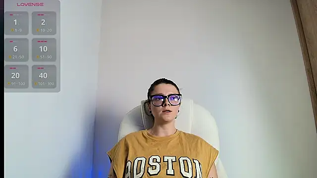 Snapshot of Arya_starrk chatting on 03/07/25, 03:18 Arya starrk online show from 03/07/25, 03:18