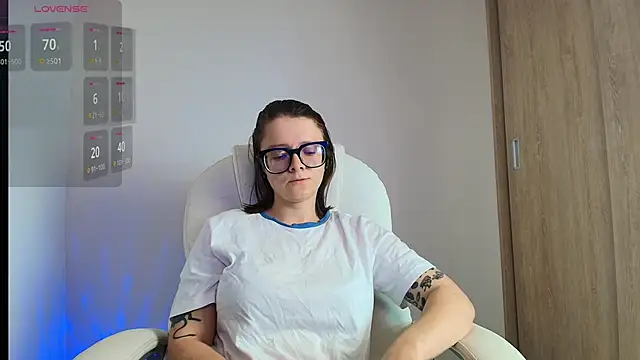 Snapshot of Arya_starrk chatting on 03/10/25, 02:48 Arya starrk online show from 03/10/25, 02:48