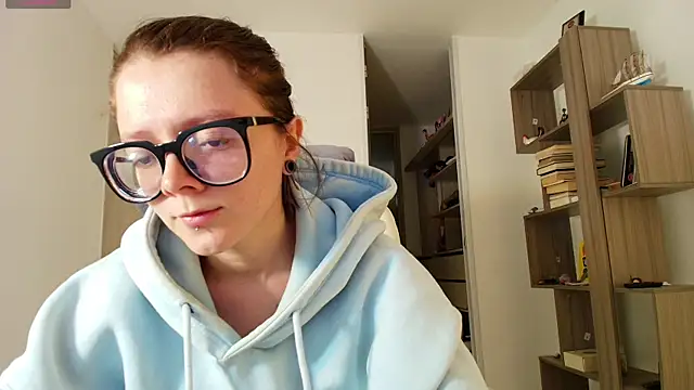 Snapshot of Arya_starrk chatting on 09/20/25, 02:07 Arya starrk online show from 09/20/25, 02:07