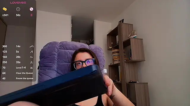 Snapshot of Arya_starrk chatting on 10/18/25, 02:18 Arya starrk online show from 10/18/25, 02:18