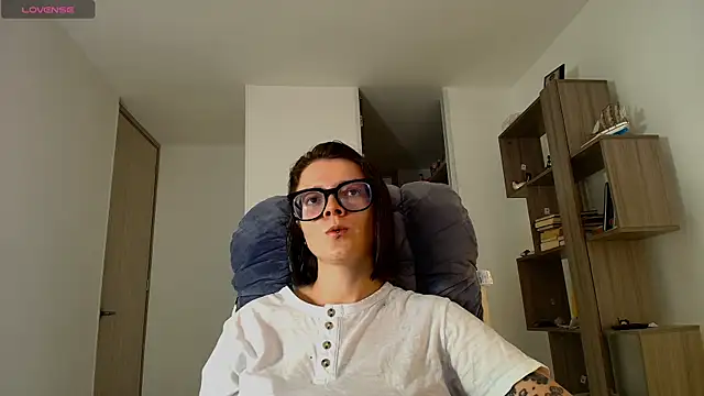 Arya starrk online show from 11/21/25, 03:11