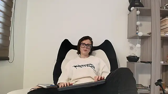 Arya starrk online show from 03/09/26, 02:21