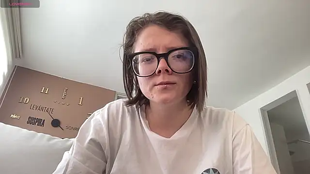 Arya starrk online show from 03/23/26, 04:44