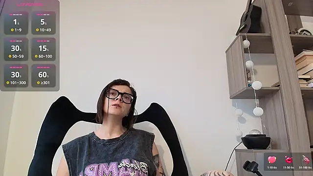 Arya starrk online show from 03/24/26, 02:44