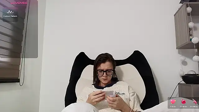 Arya starrk online show from 03/28/26, 02:05