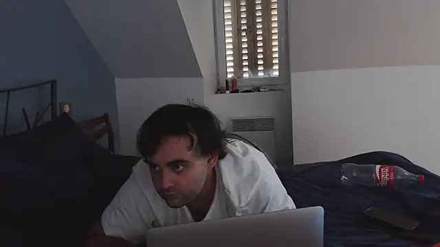 colalba12 online show from 10/21/25, 01:23